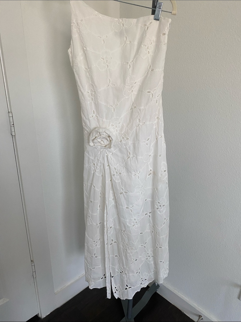 One shoulder midi white dress